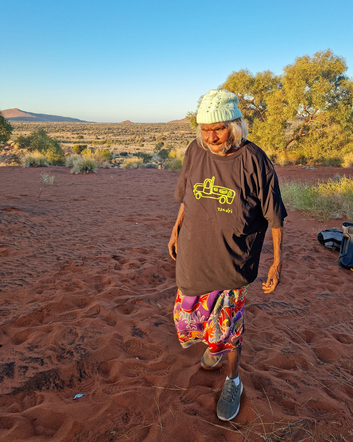 Adult tee - Mutukaku Green on Black