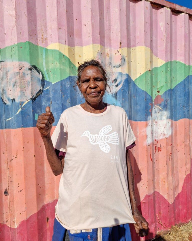 Womens Tee - Tjulpu on Pink